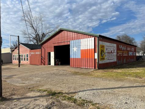 723 E Moore Avenue Terrell TX 75160