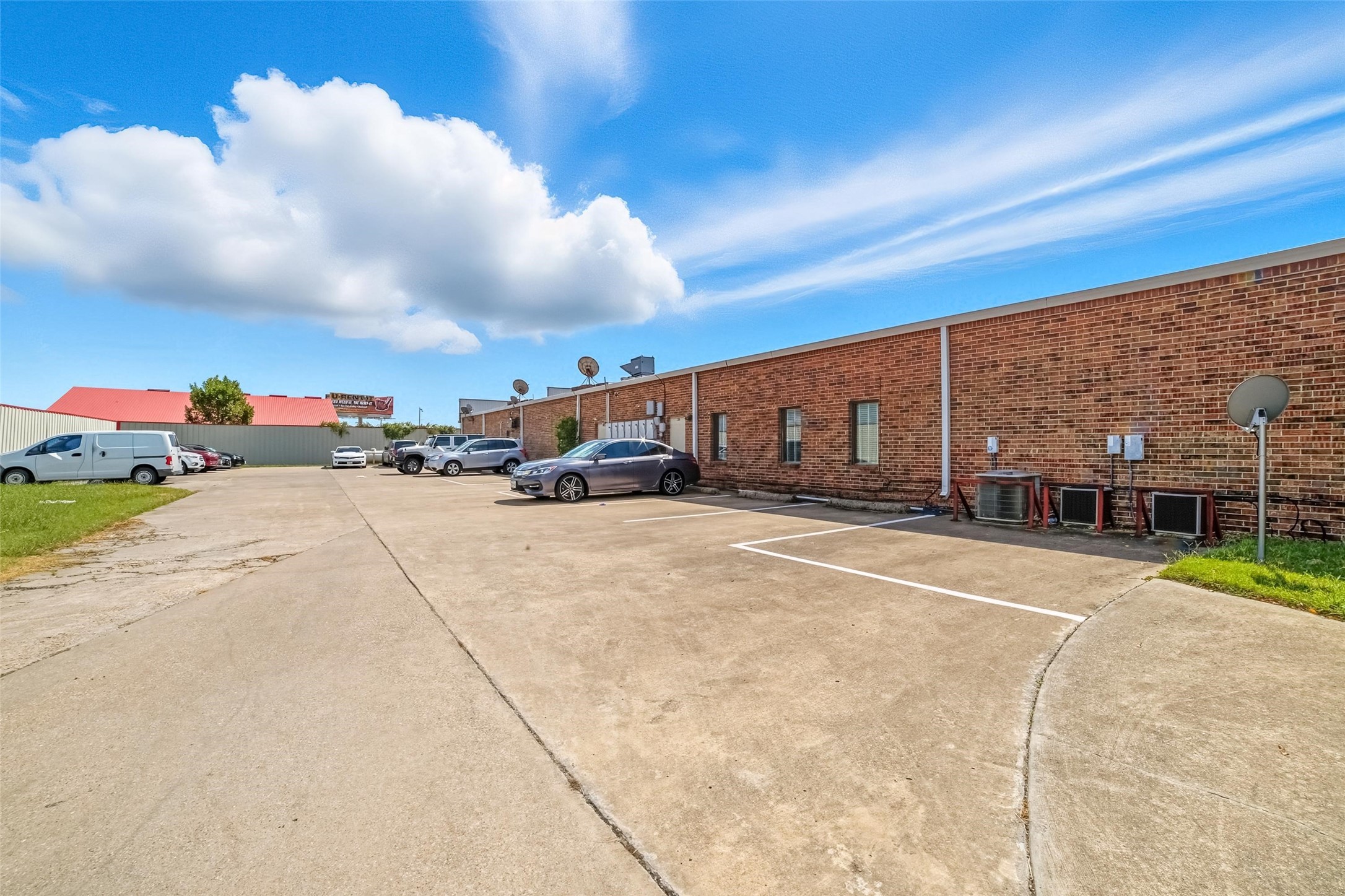 1101 E Us Highway 175 Crandall TX 75114