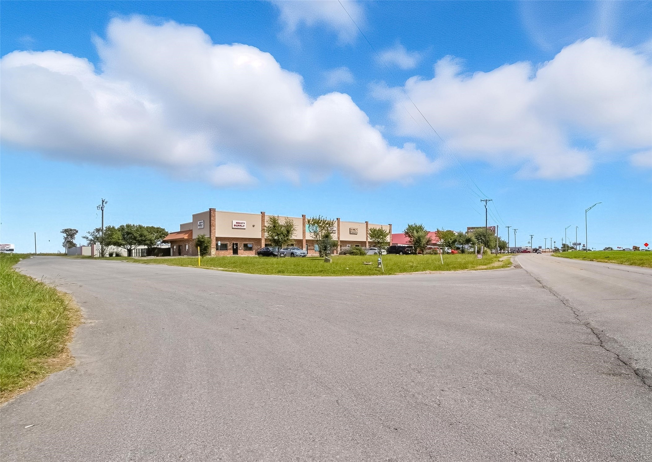 1101 E Us Highway 175 Crandall TX 75114