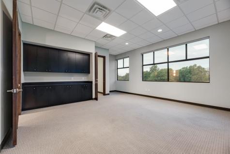 5052 Tennyson Parkway Plano TX 75024
