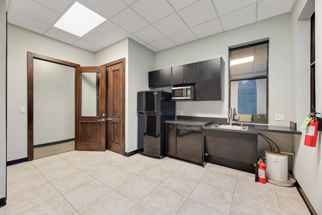 5052 Tennyson Parkway Plano TX 75024