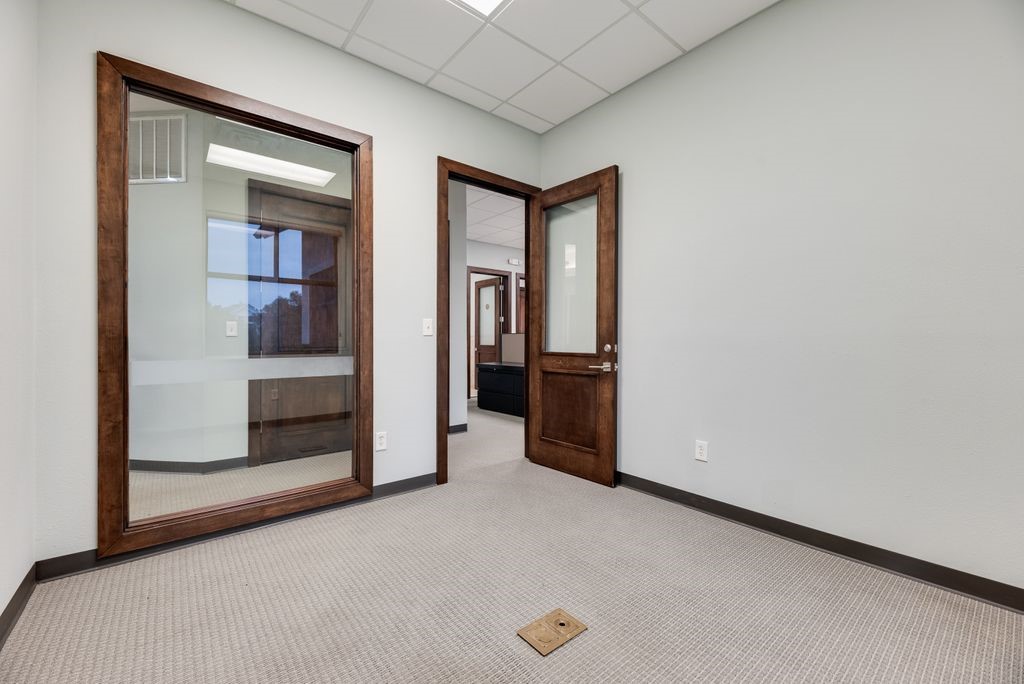 5052 Tennyson Parkway Plano TX 75024