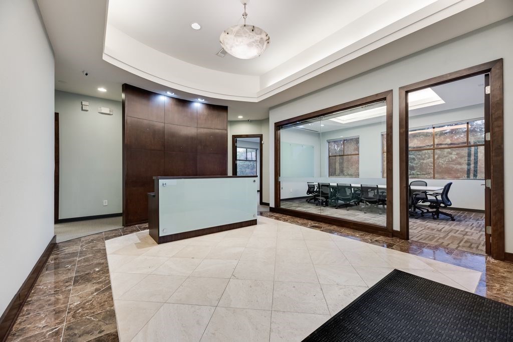 5052 Tennyson Parkway Plano TX 75024