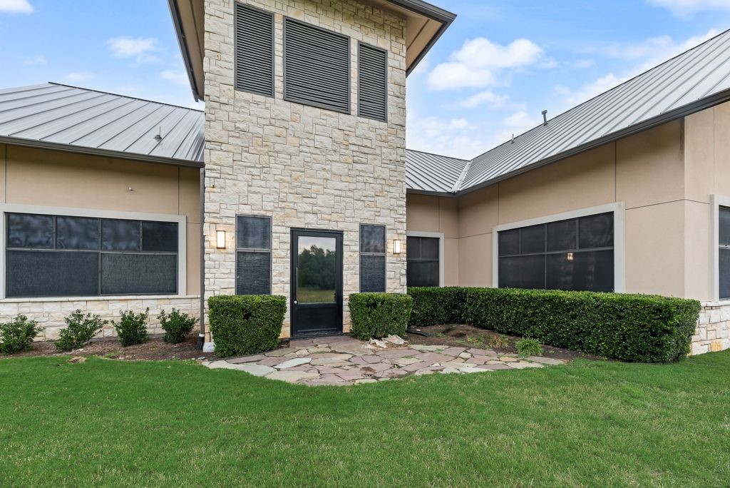 5052 Tennyson Parkway Plano TX 75024