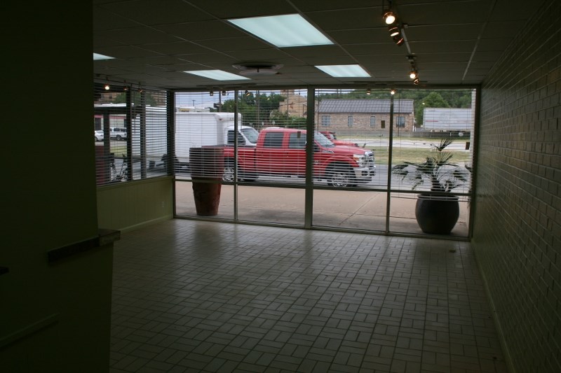400 1st Street Mineral Wells TX 76067