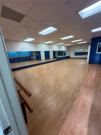 144 County Road 2268 Cleveland TX 77327