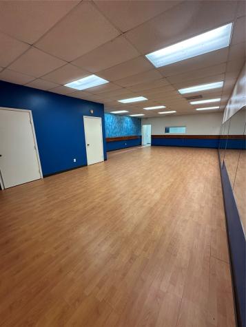 144 County Road 2268 Cleveland TX 77327