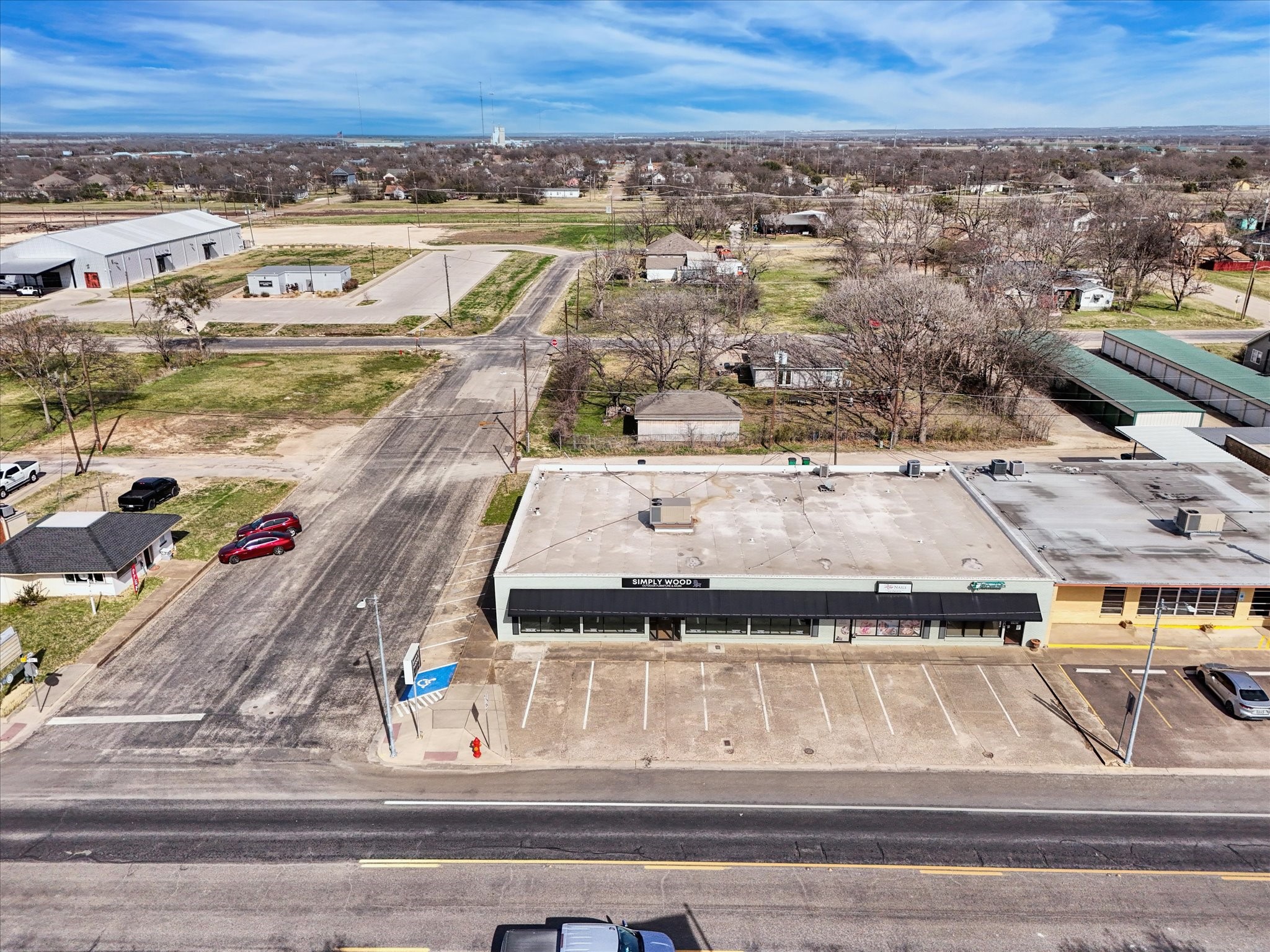 400 S Main Street Mcgregor TX 76657