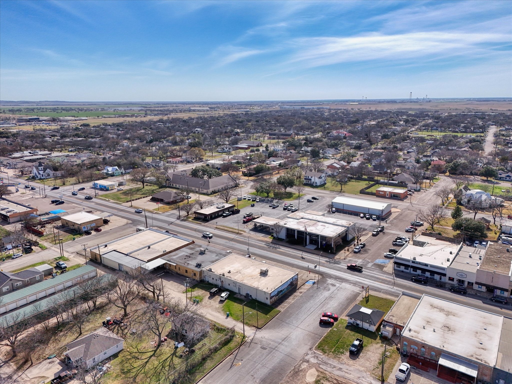 400 S Main Street Mcgregor TX 76657