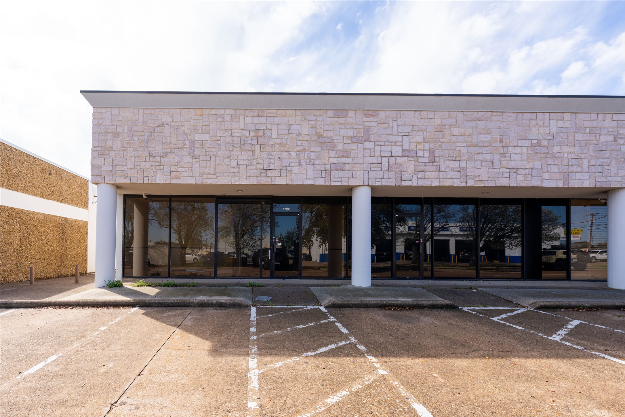 2700 K Avenue Plano TX 75074