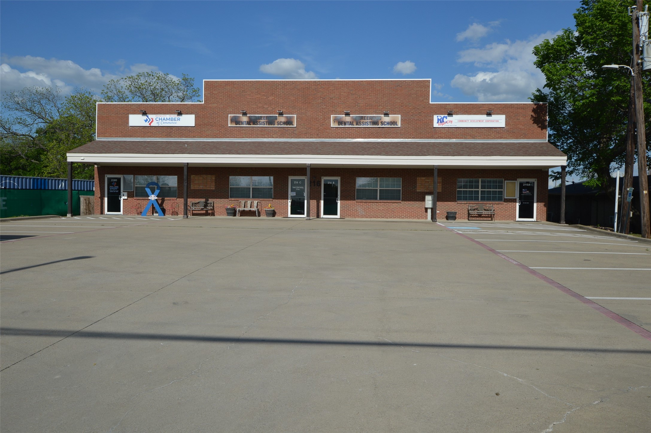 216 N Arch Street Royse City TX 75189