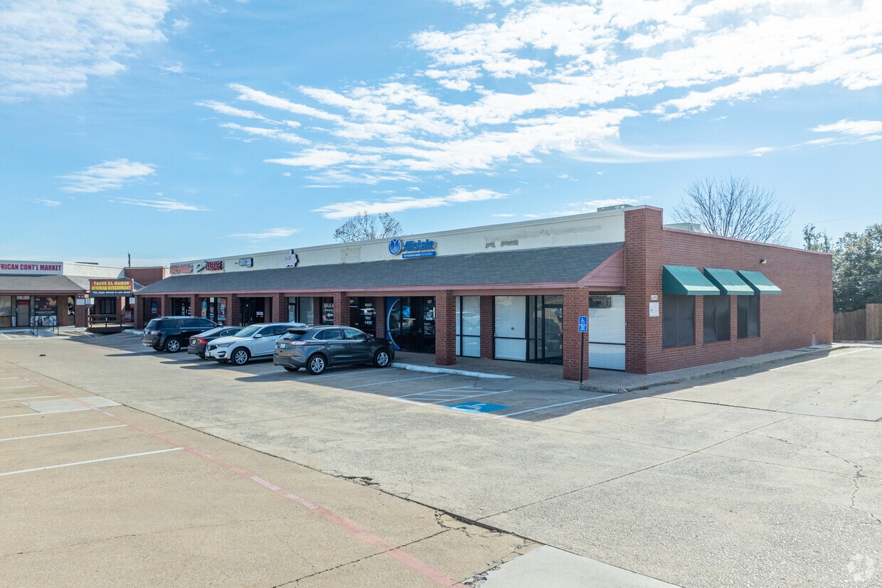 6201 Matlock Road Arlington TX 76002