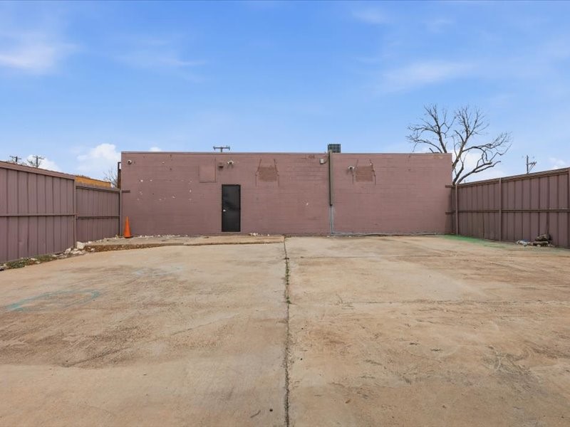914 W Commerce Street Dallas TX 75208