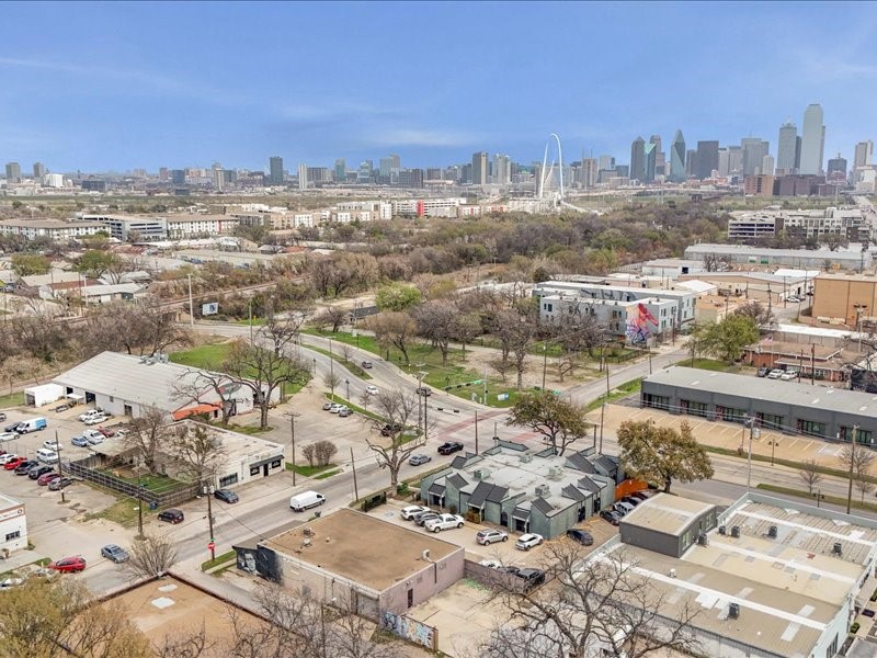 914 W Commerce Street Dallas TX 75208