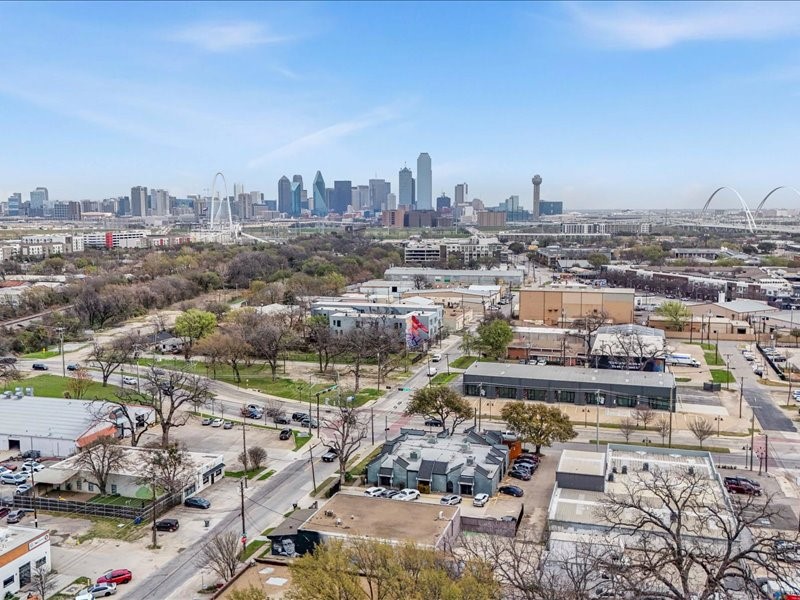 914 W Commerce Street Dallas TX 75208