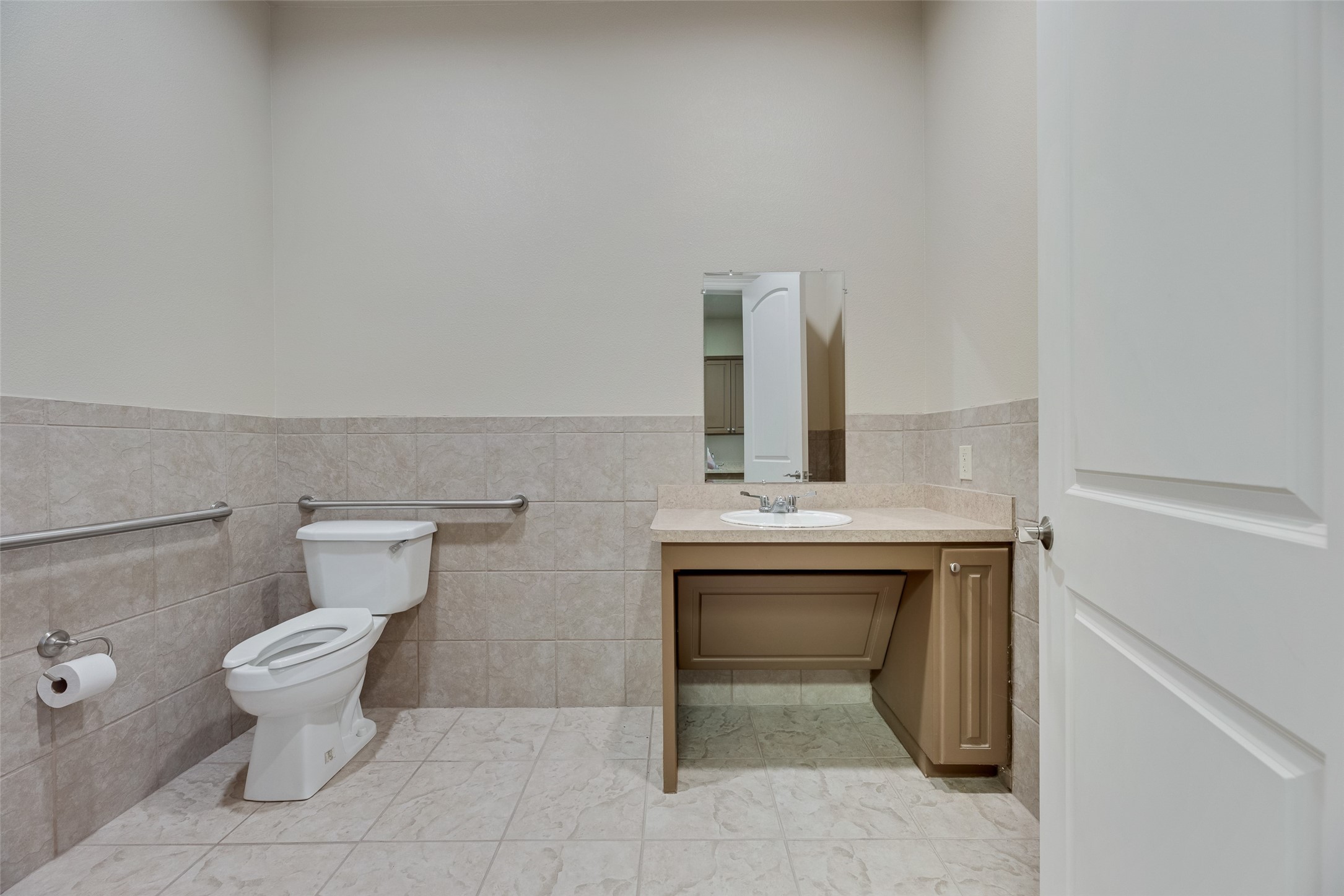 5052 Tennyson Parkway Plano TX 75024