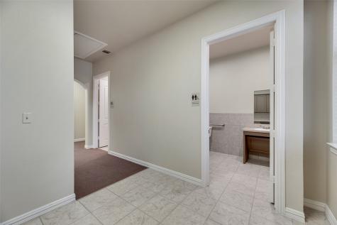 5052 Tennyson Parkway Plano TX 75024