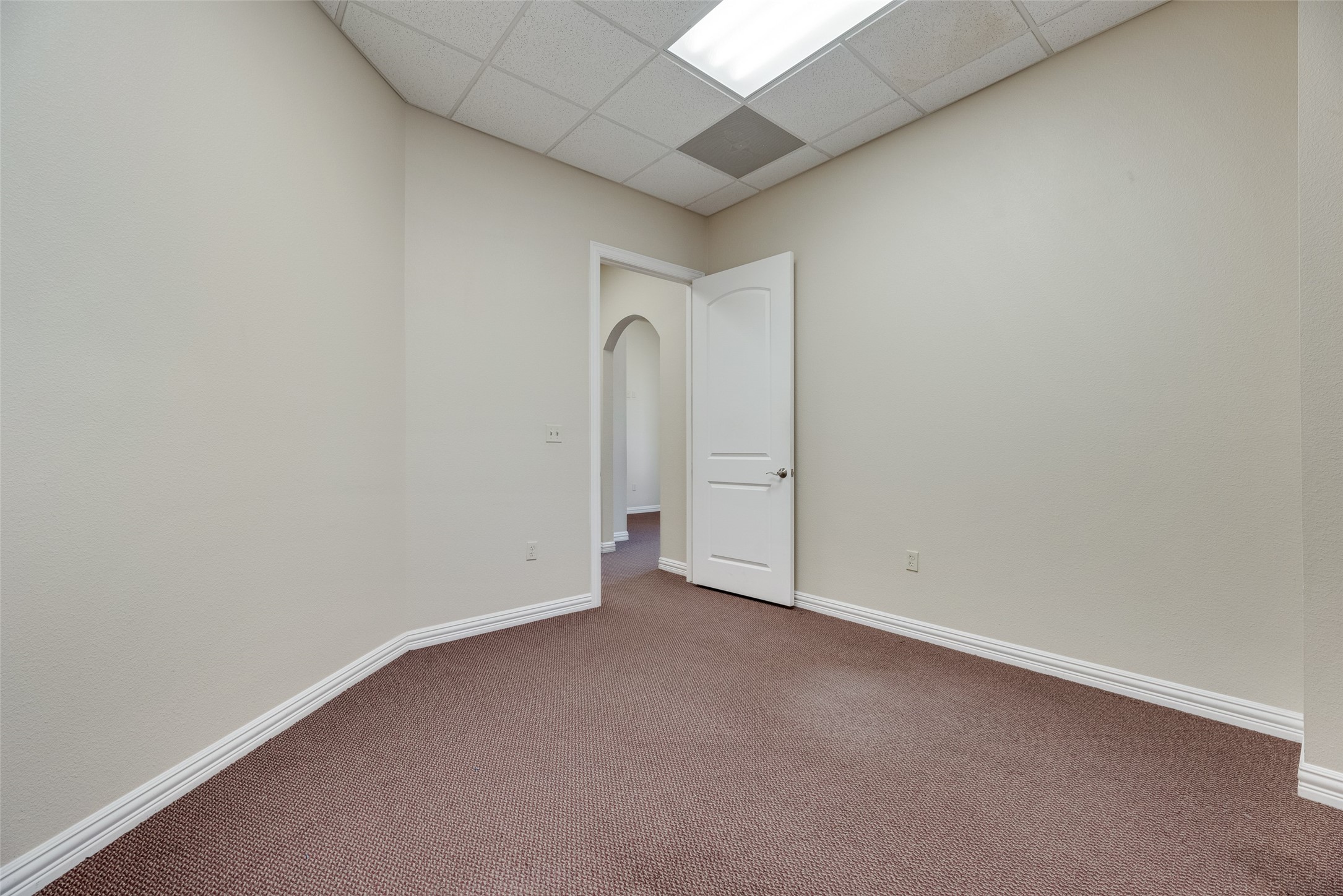 5052 Tennyson Parkway Plano TX 75024