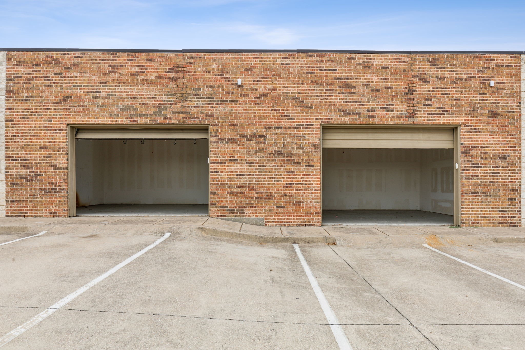 198 Brothers Boulevard Red Oak TX 75154