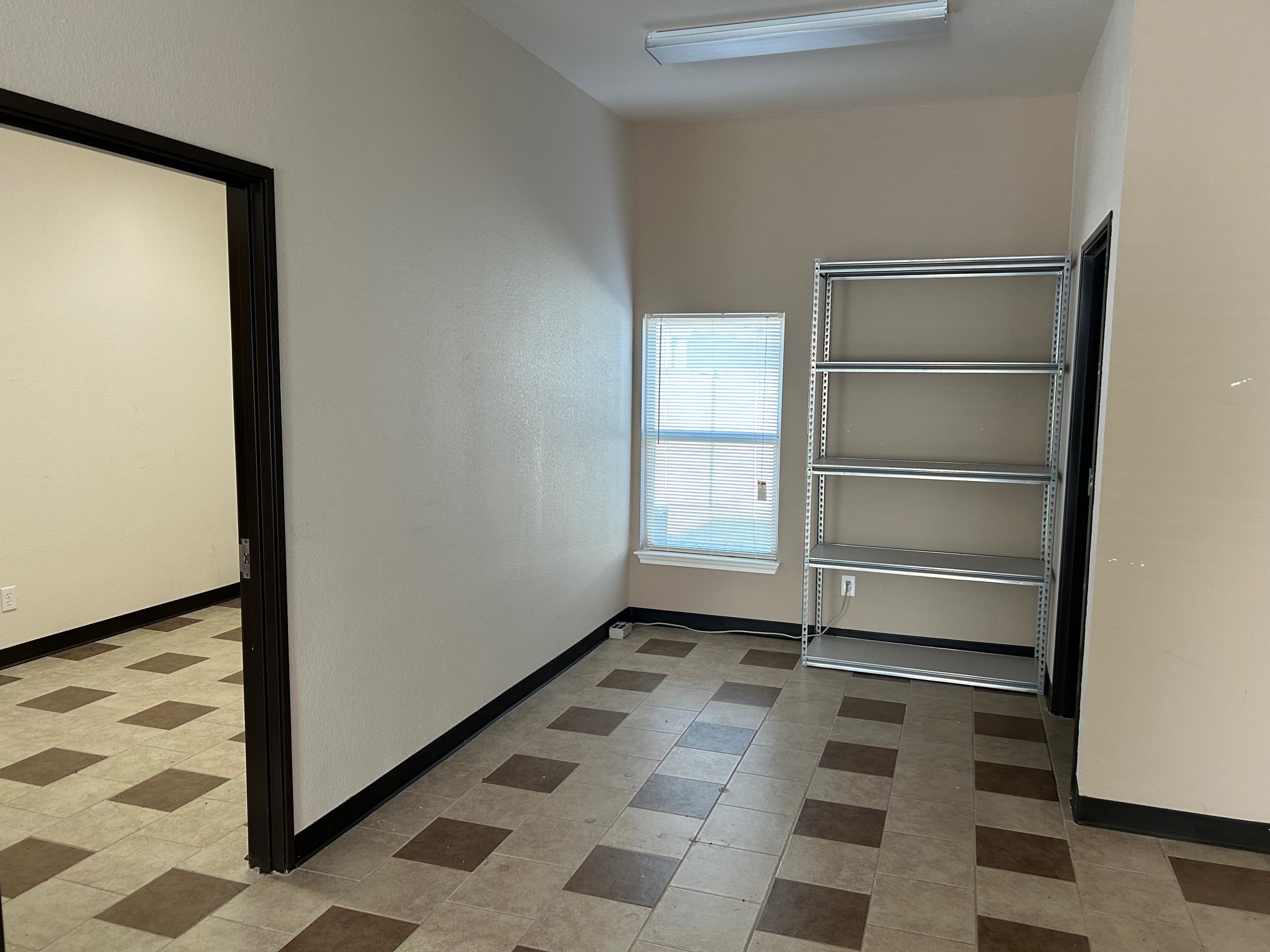 1905 Bedford Road Bedford TX 76021