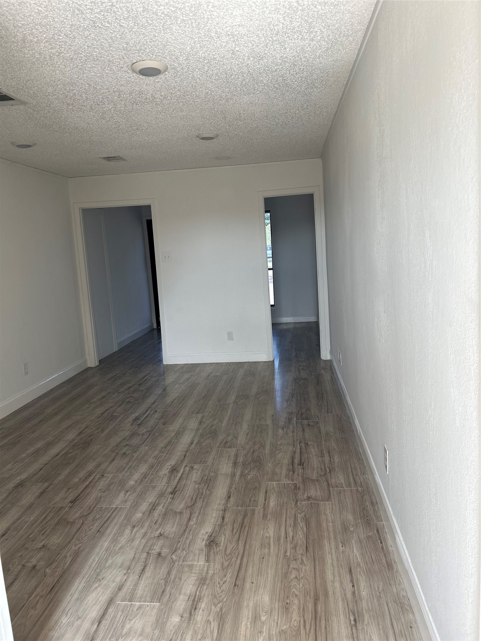 320 N Jim Wright Freeway White Settlement TX 76108