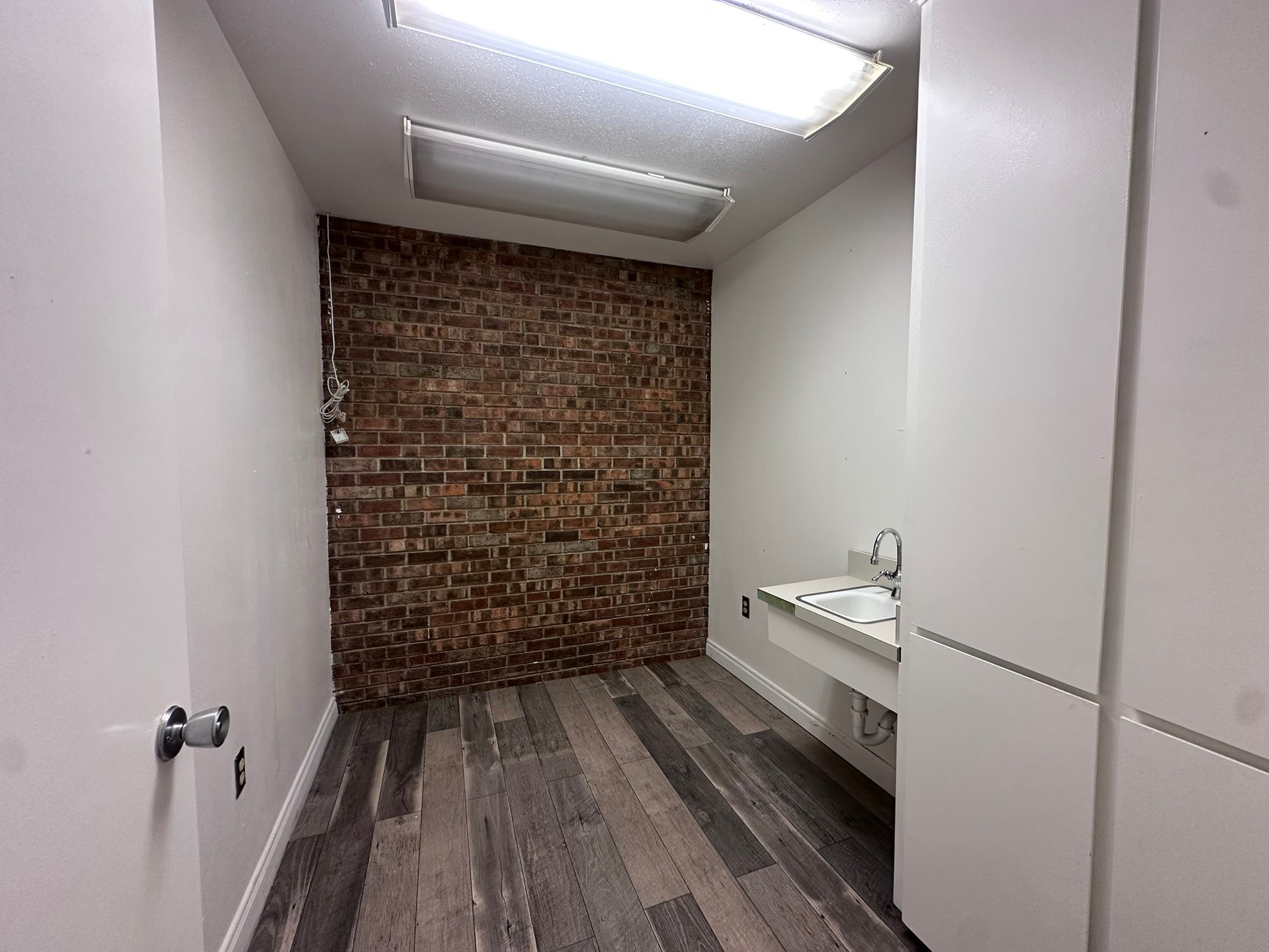 201 Ferris Avenue Waxahachie TX 75165