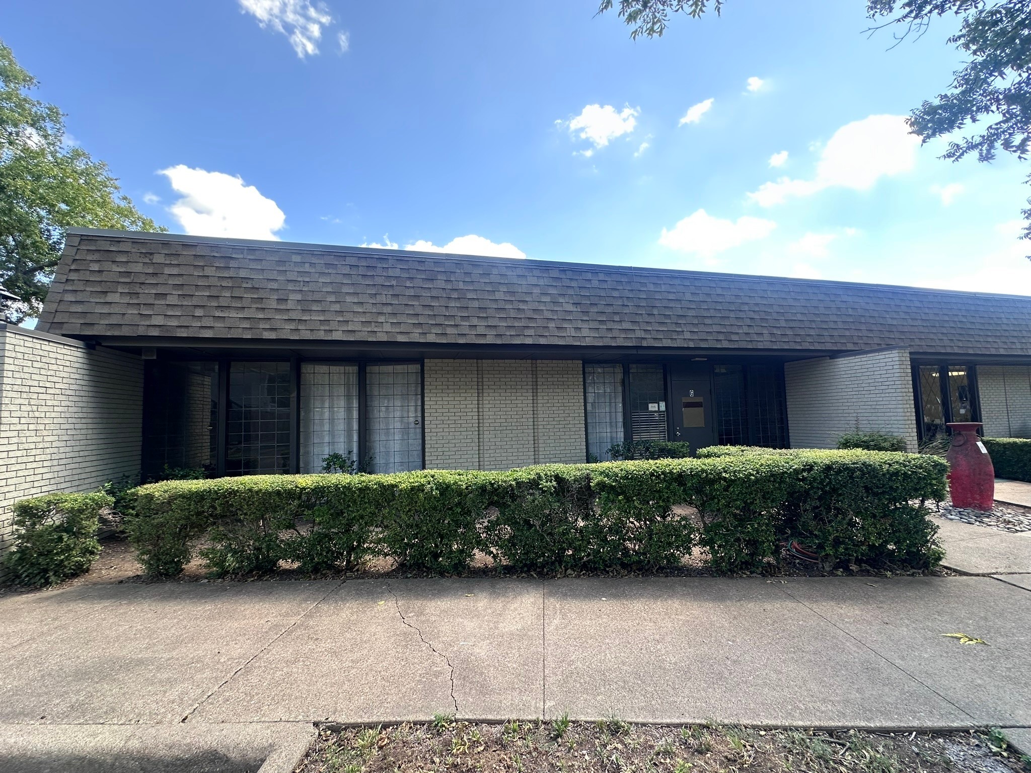 201 Ferris Avenue Waxahachie TX 75165