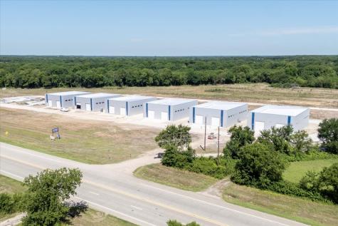 9020 S State Highway 121 Trenton TX 75418