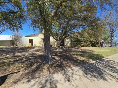 4501 Matthew Road Grand Prairie TX 75052