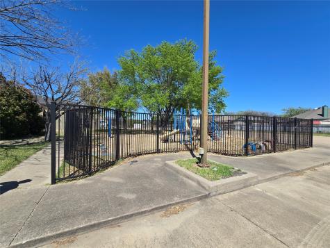 4501 Matthew Road Grand Prairie TX 75052