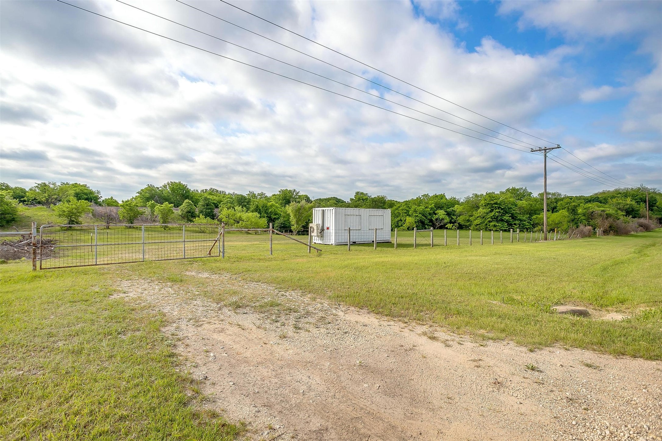 Tbd Tx-174 Blum TX 76627