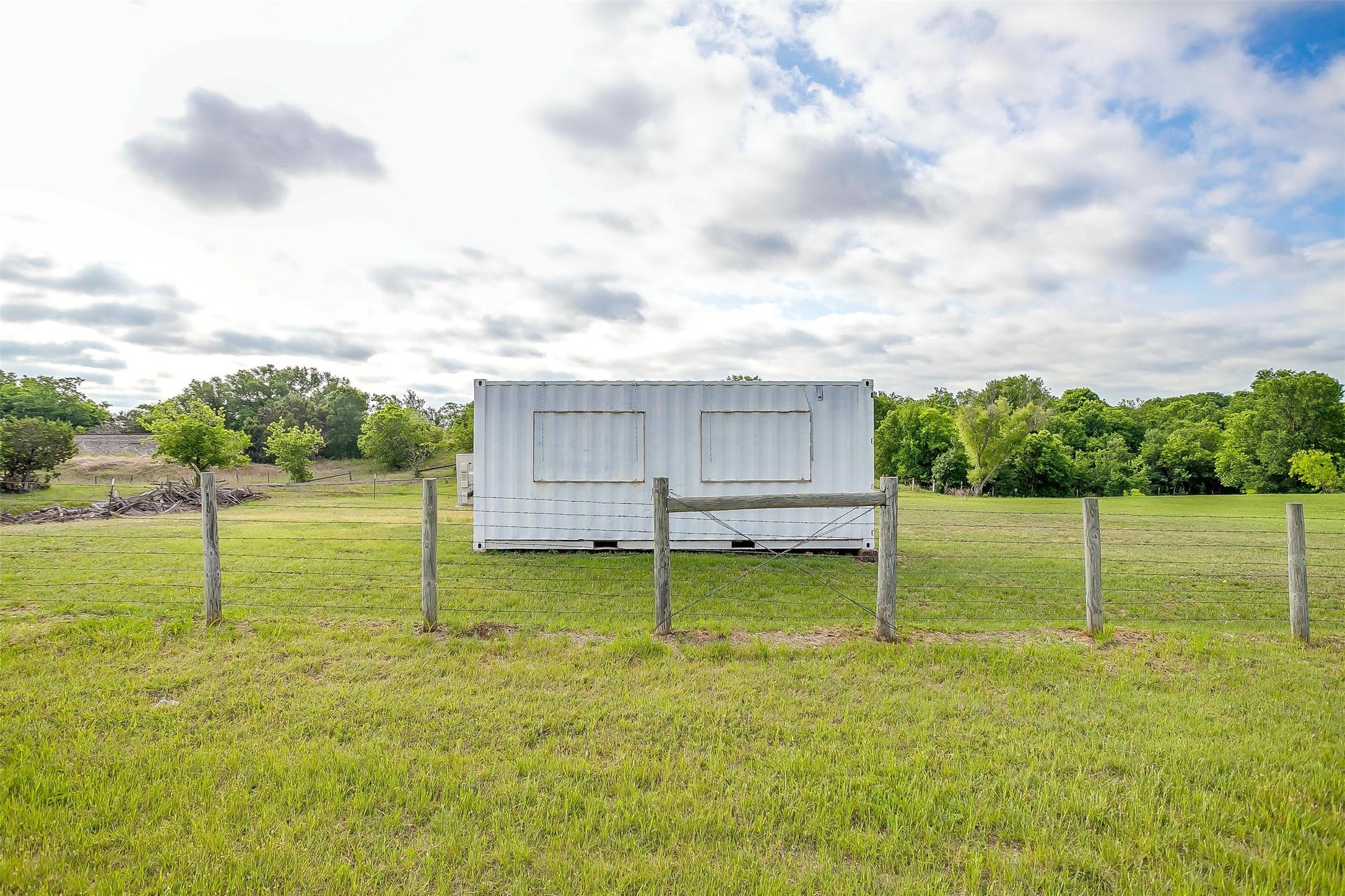 Tbd Tx-174 Blum TX 76627