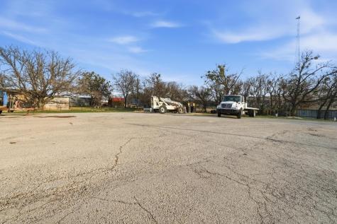 112 Santa Anna Avenue Coleman TX 76834