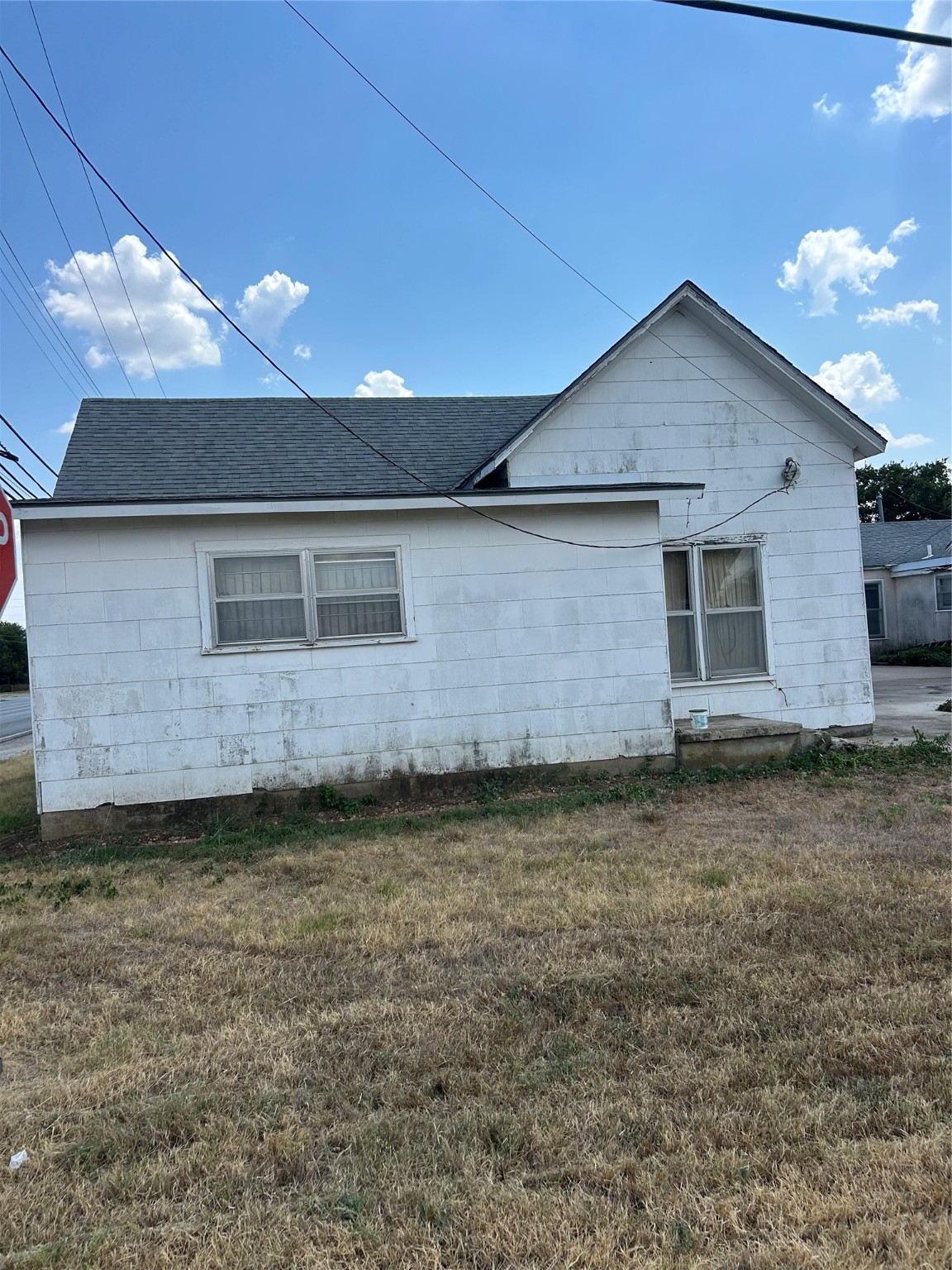 199 N Main Street Rhome TX 76078