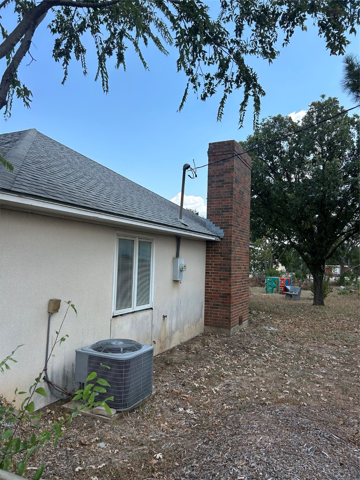 199 N Main Street Rhome TX 76078