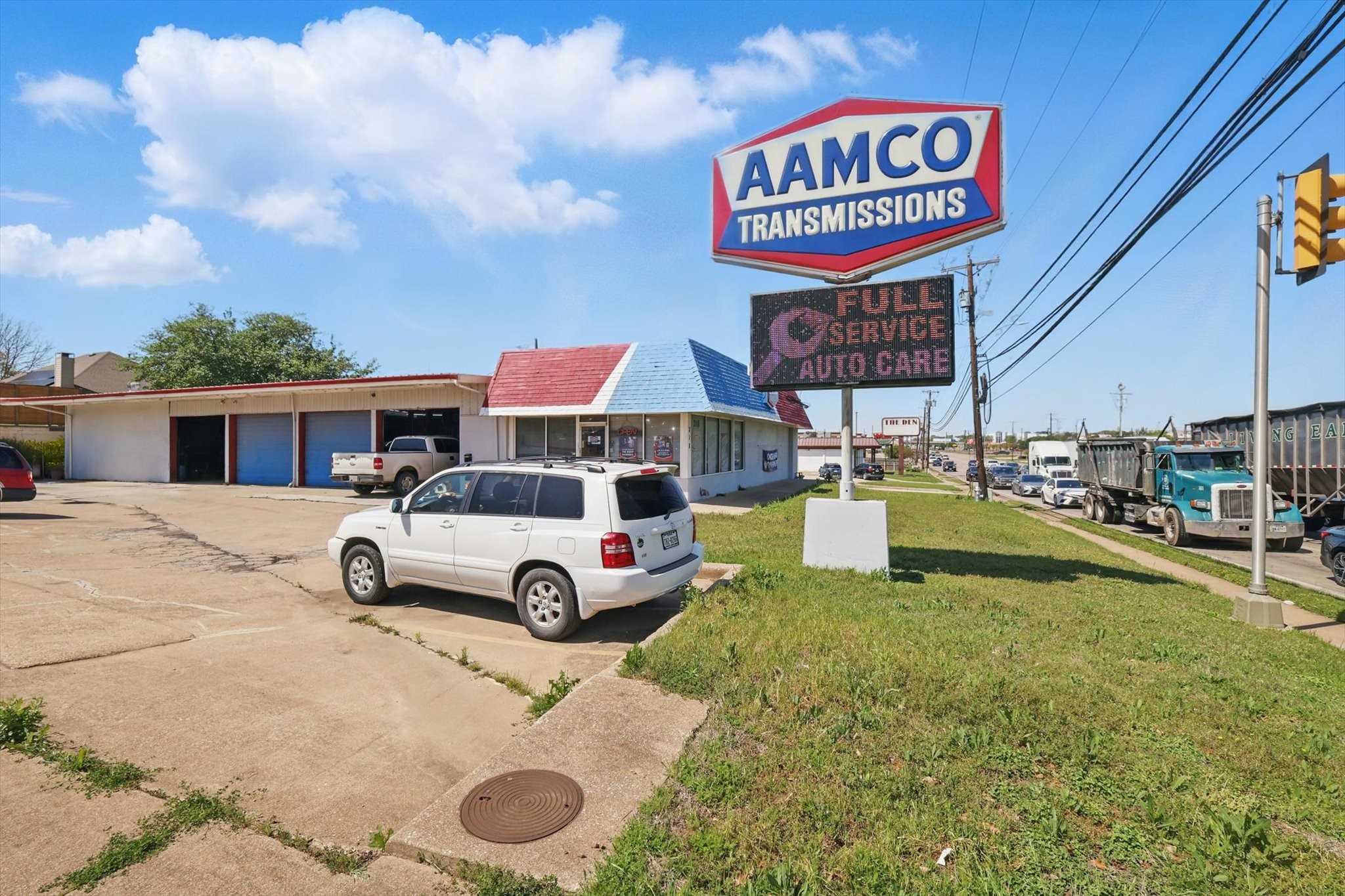 318 S Industrial Boulevard Euless TX 76040
