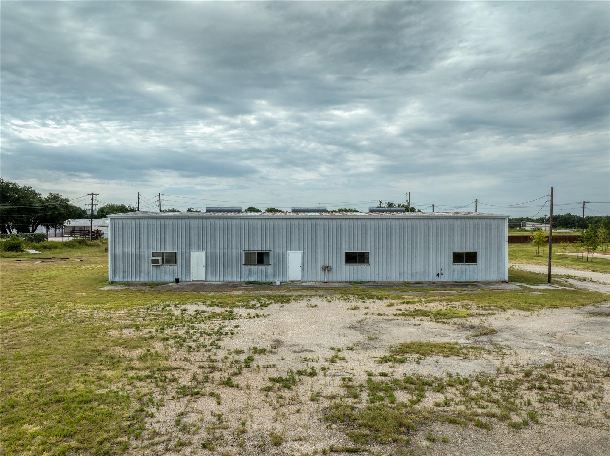 2013 E Highway 377 Granbury TX 76049