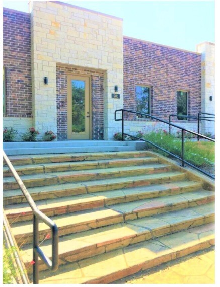 208 S Cottonwood Drive Richardson TX 75080