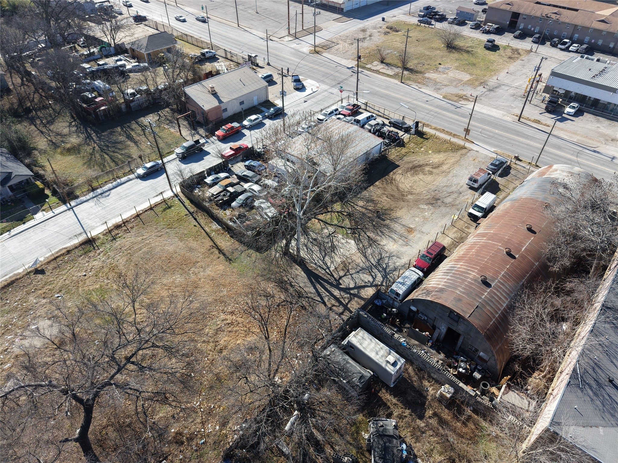 2416 S 2nd Avenue Dallas TX 75210