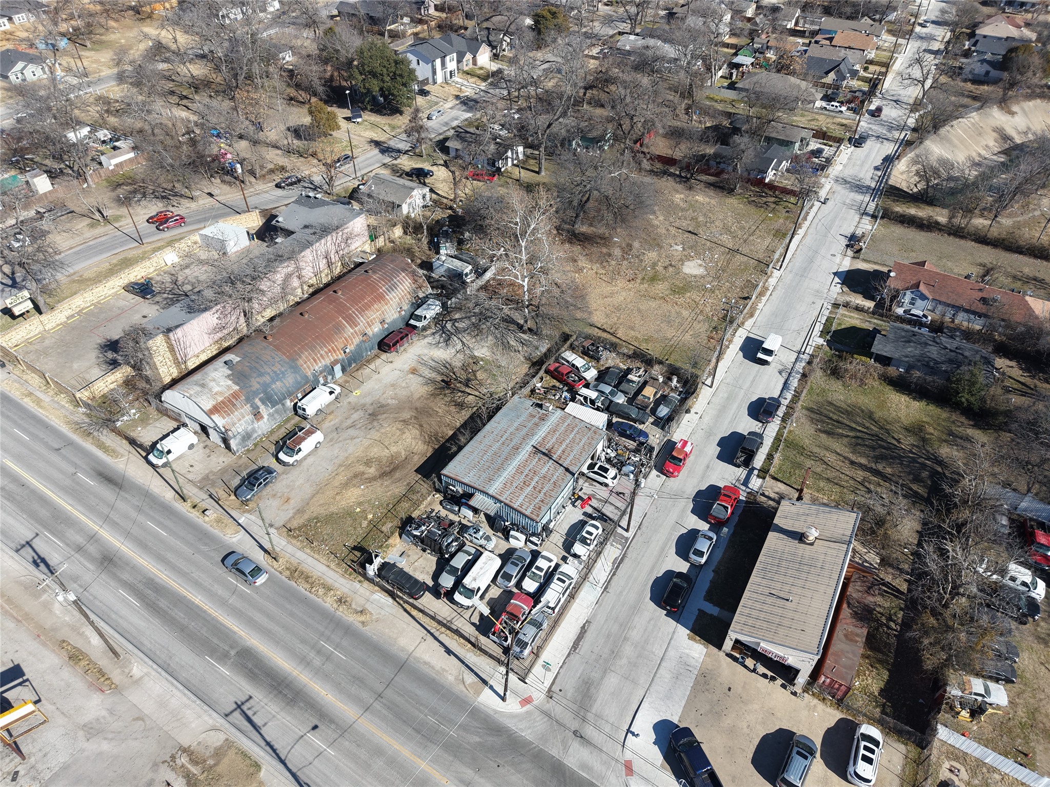 2416 S 2nd Avenue Dallas TX 75210