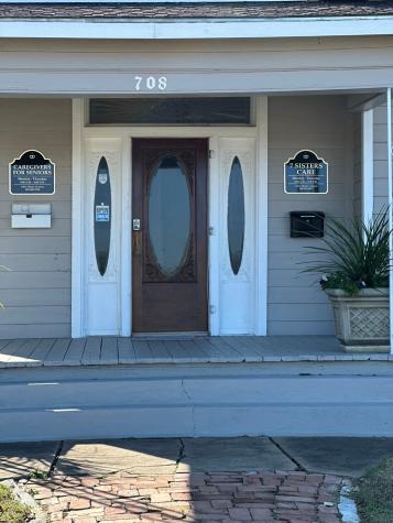 708 W Main Street Denison TX 75020