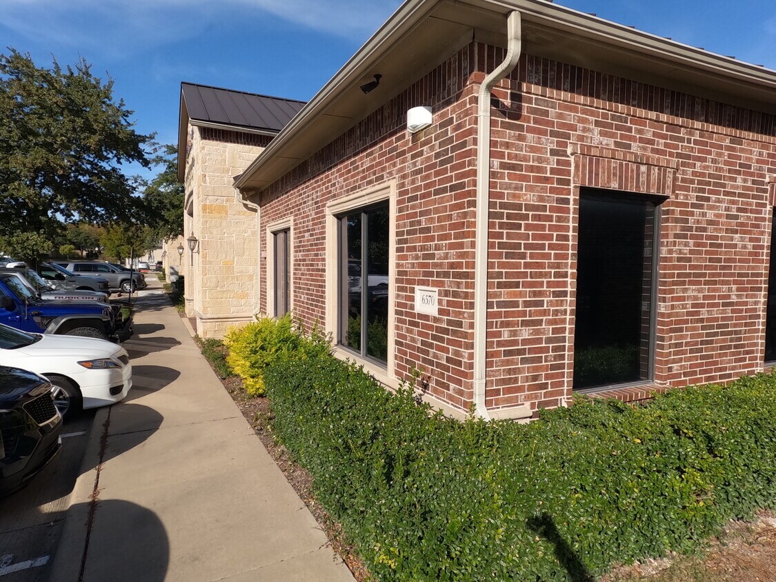 6570 Naaman Forest Boulevard Garland TX 75044