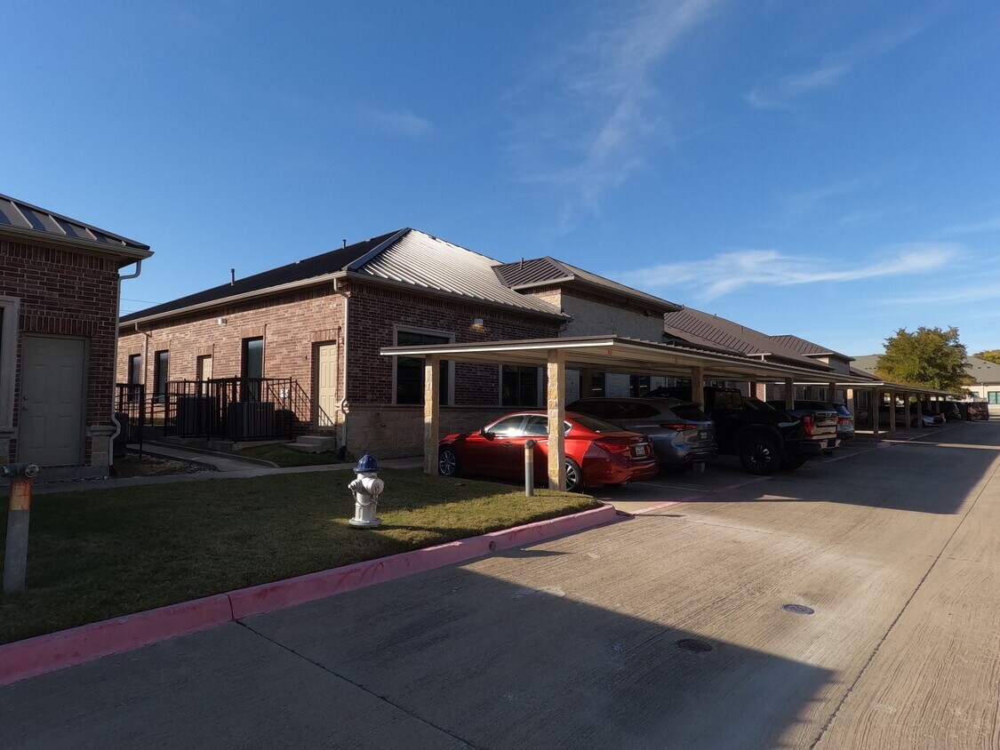 6570 Naaman Forest Boulevard Garland TX 75044