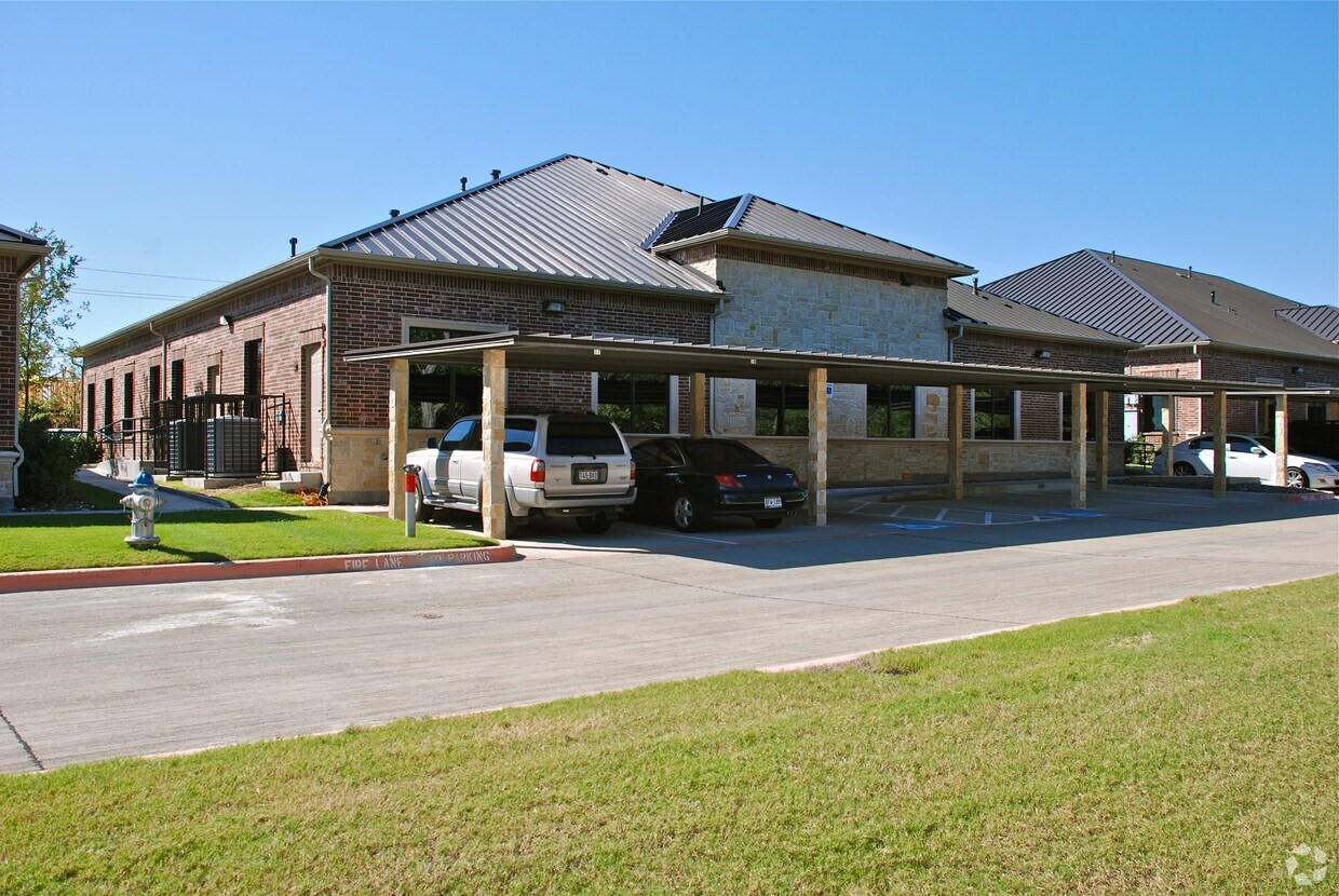6570 Naaman Forest Boulevard Garland TX 75044