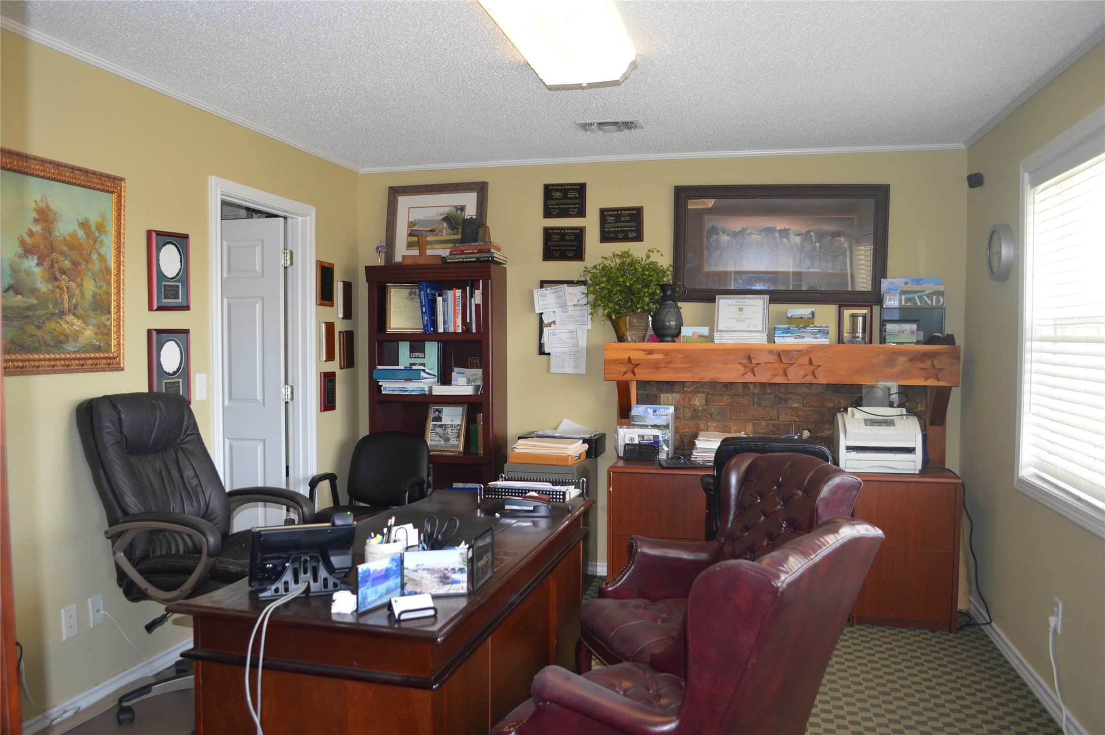 802 W Front Street De Kalb TX 75559
