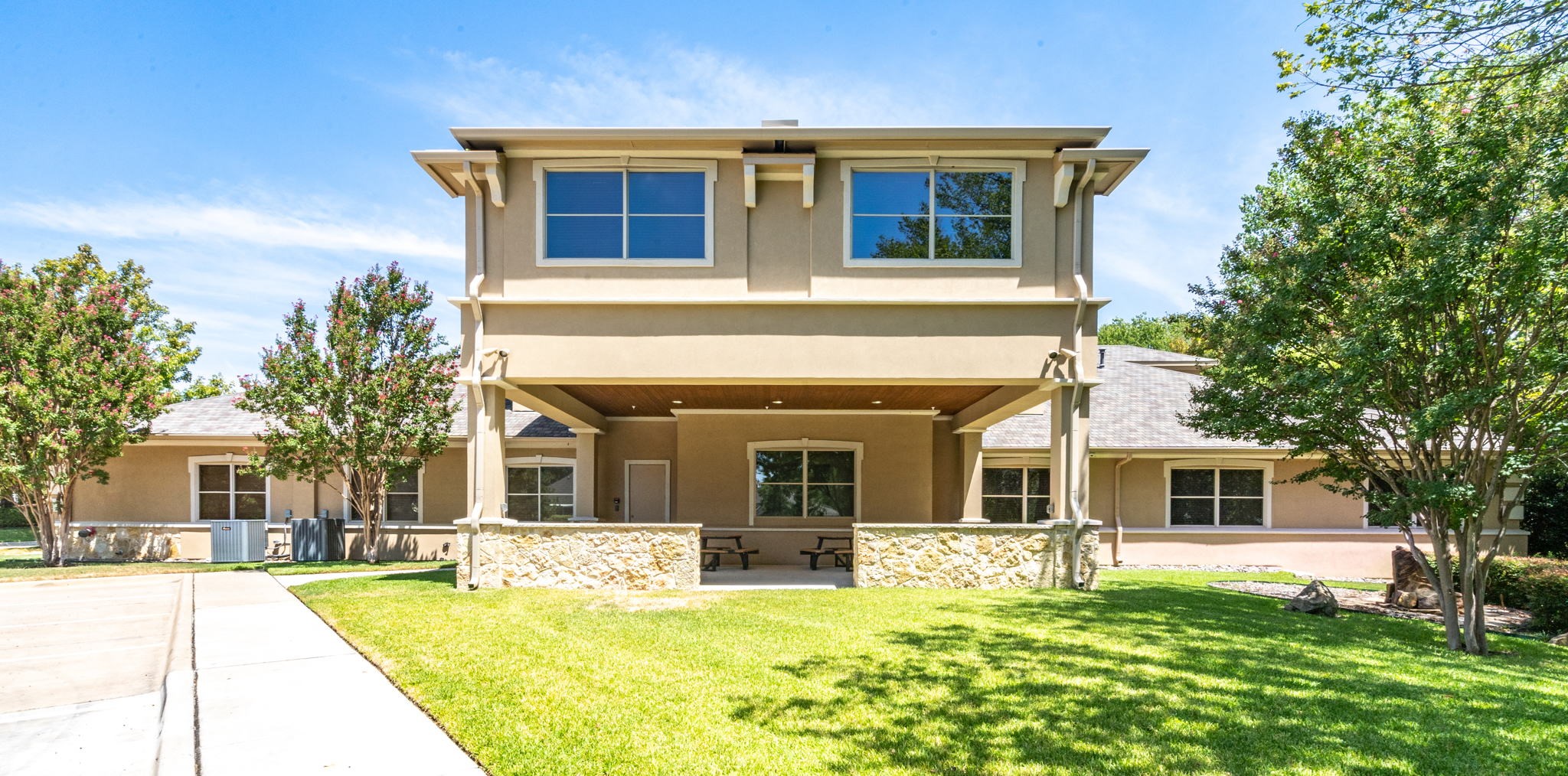 2405 Mustang Drive Grapevine TX 76051