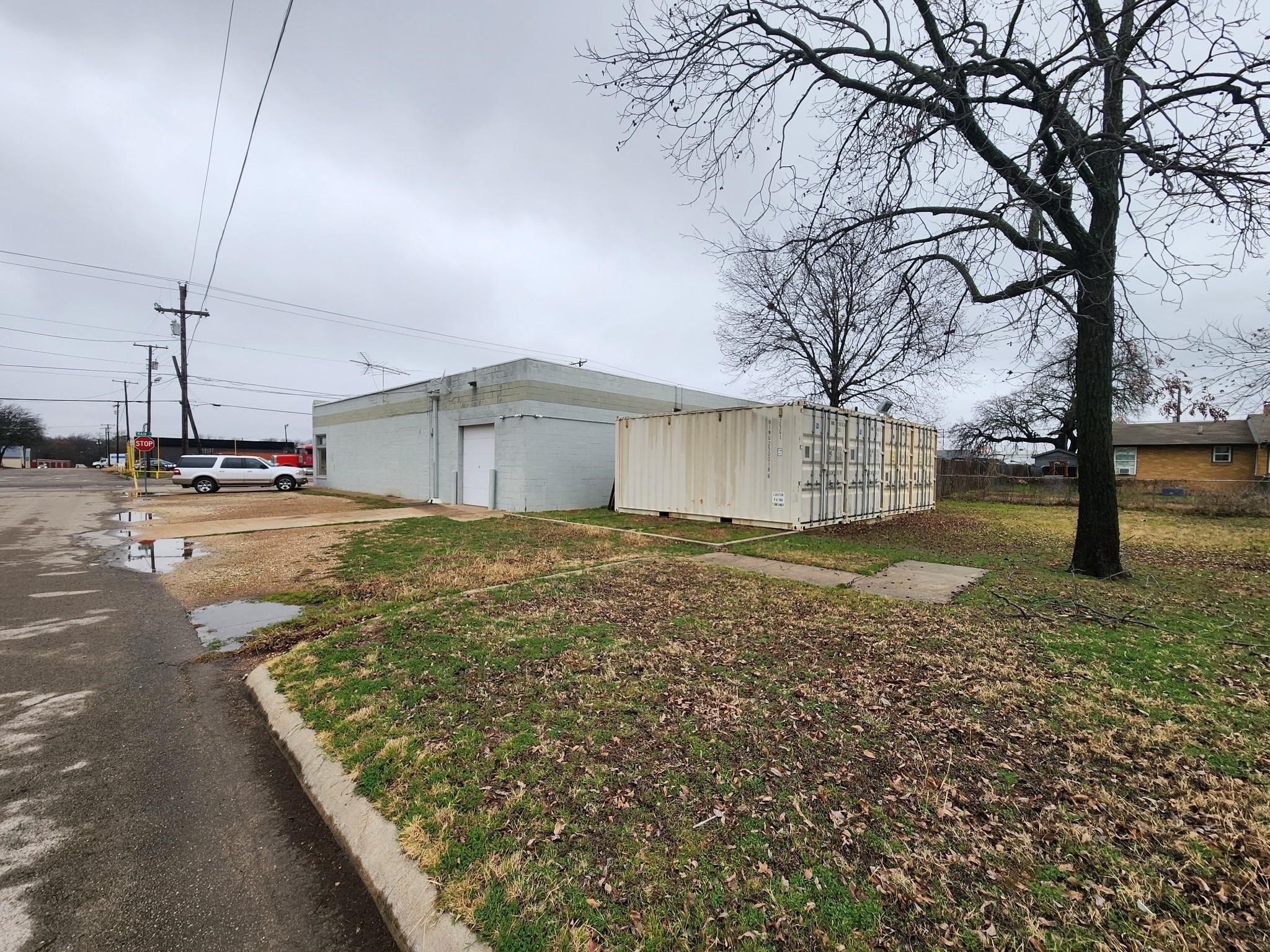 607 S Main Street Cleburne TX 76033