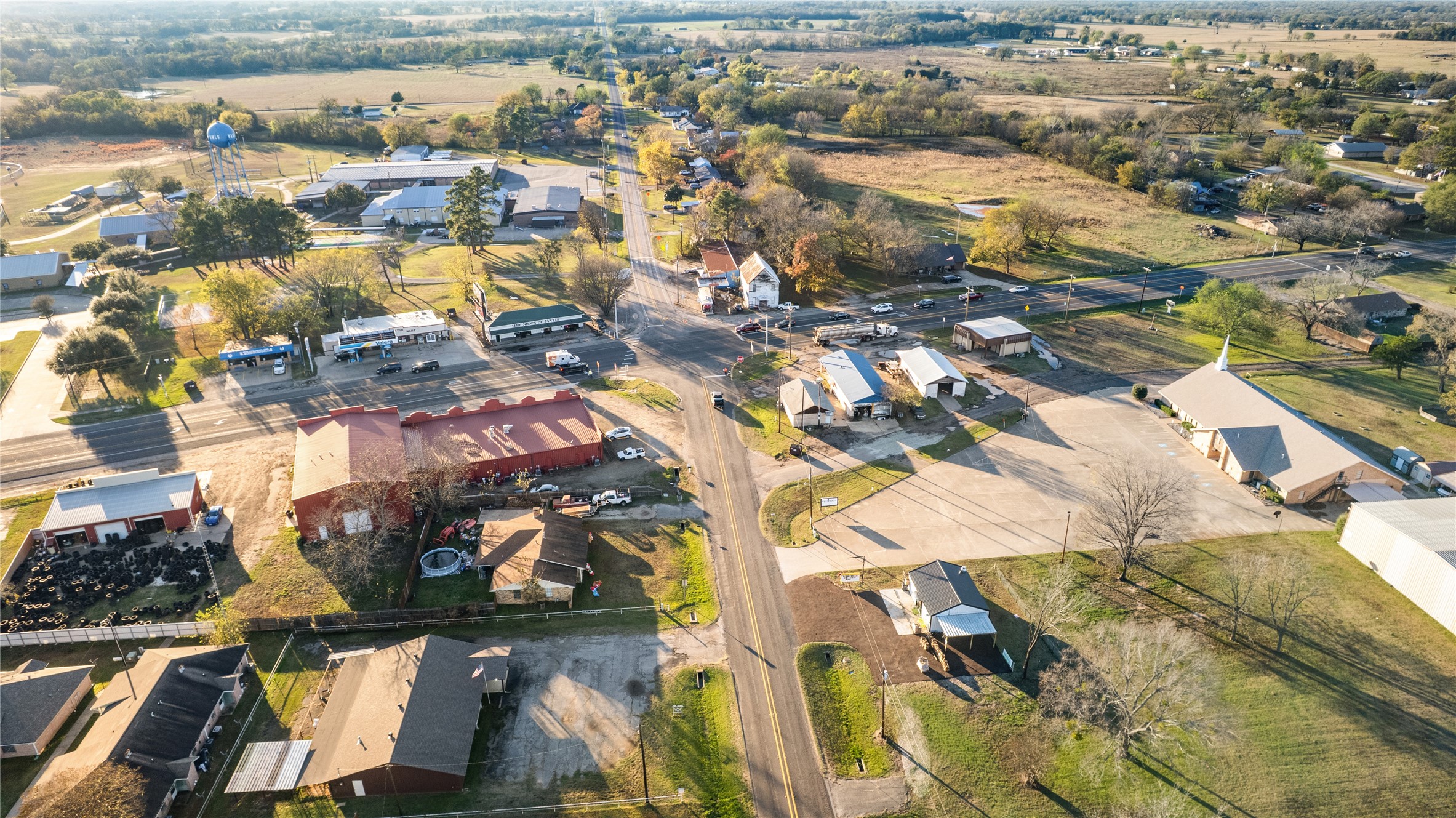 100 E Oak Street Yantis TX 75497
