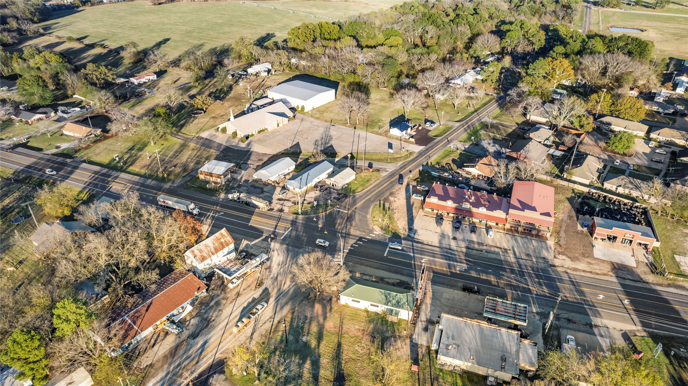 100 E Oak Street Yantis TX 75497