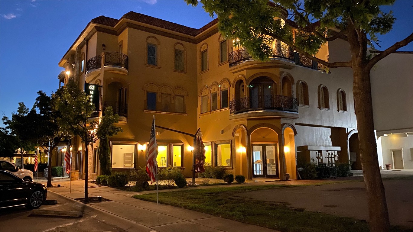 62 Main Street Colleyville TX 76034